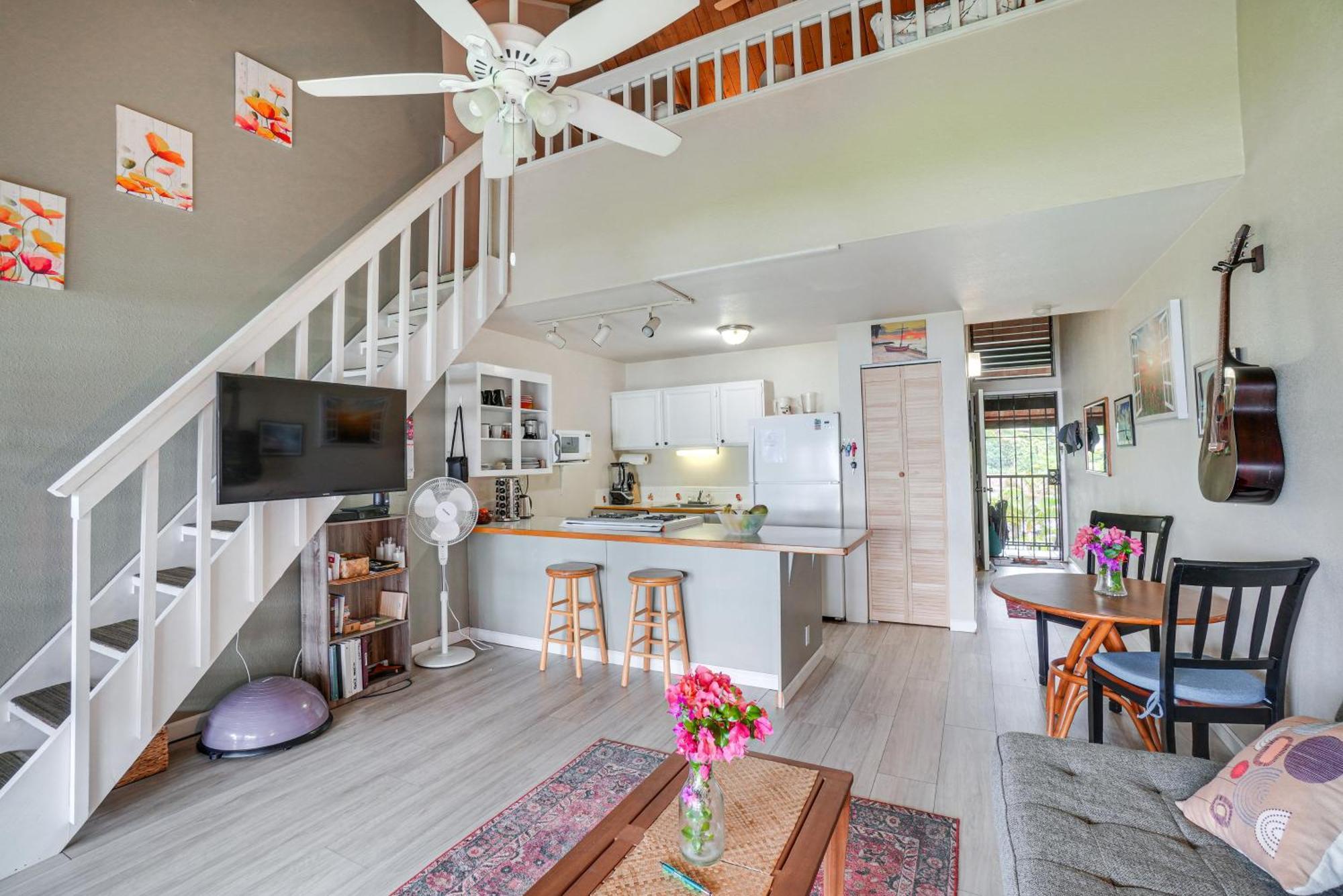 Molokai Island Loft Lanai, Pool And Walk To Beach! Kaunakakai Exterior photo